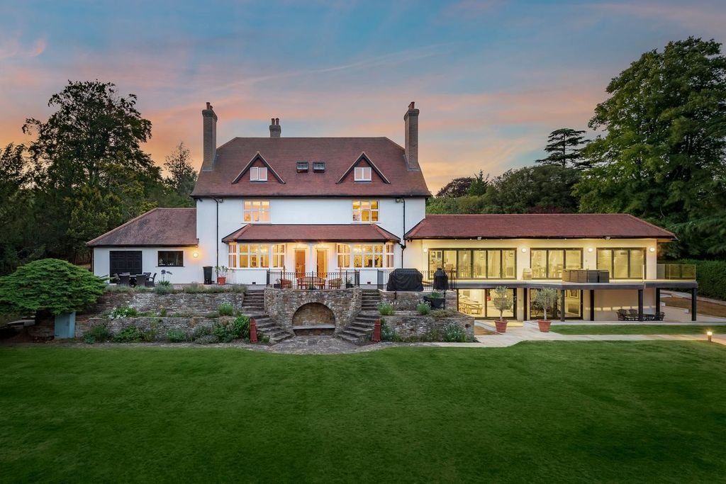 Casa en Woodcote Green, London Borough of Croydon, Inglaterra 1 - 18124838
