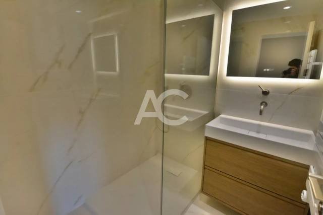 Appartamento a Fontmerle, Antibes, Francia 4 - 15675479