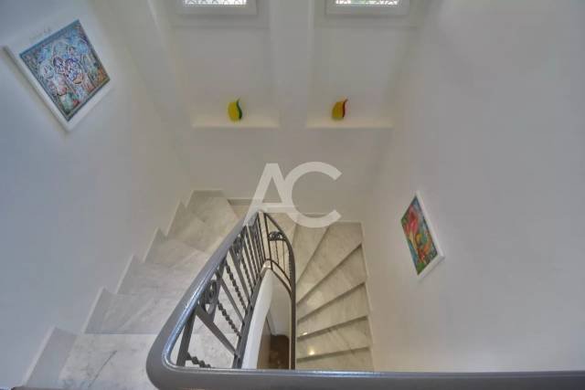 Villa en Vieille Ville, Antibes, Francia 4 - 15675440