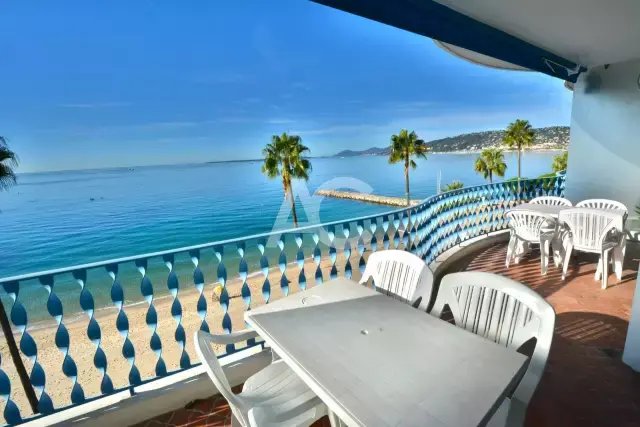 Wohnung in Fontmerle, Antibes, Frankreich 1 - 16408661