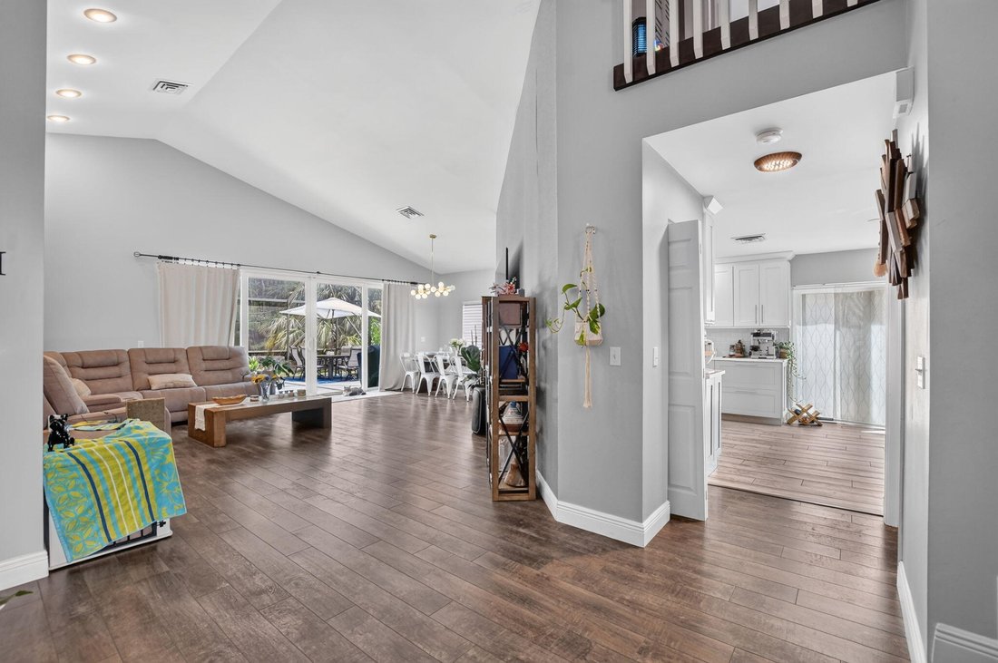 House in Boca Raton, Florida, United States 4 - 18739831