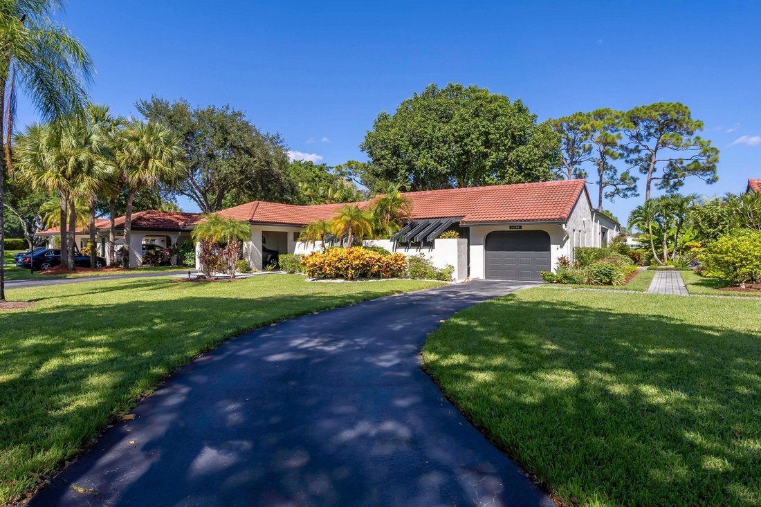 Boca Raton, Florida, United States 1 - 18739661