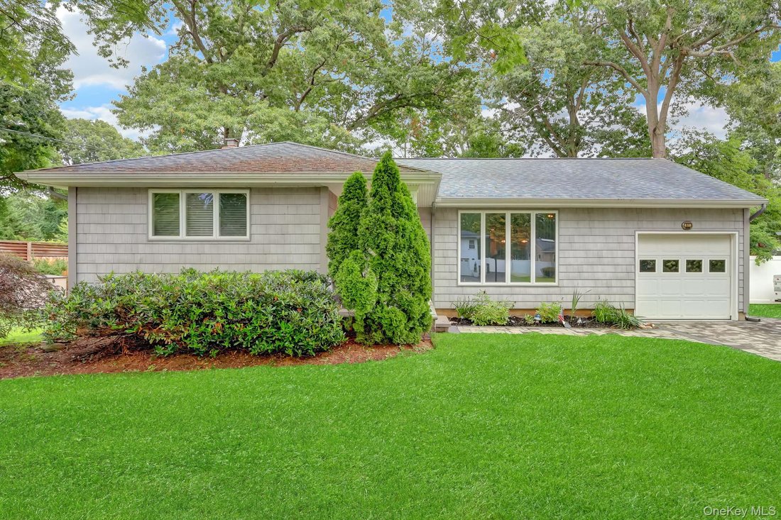Casa en West Islip, Nueva York, Estados Unidos 1 - 18739515