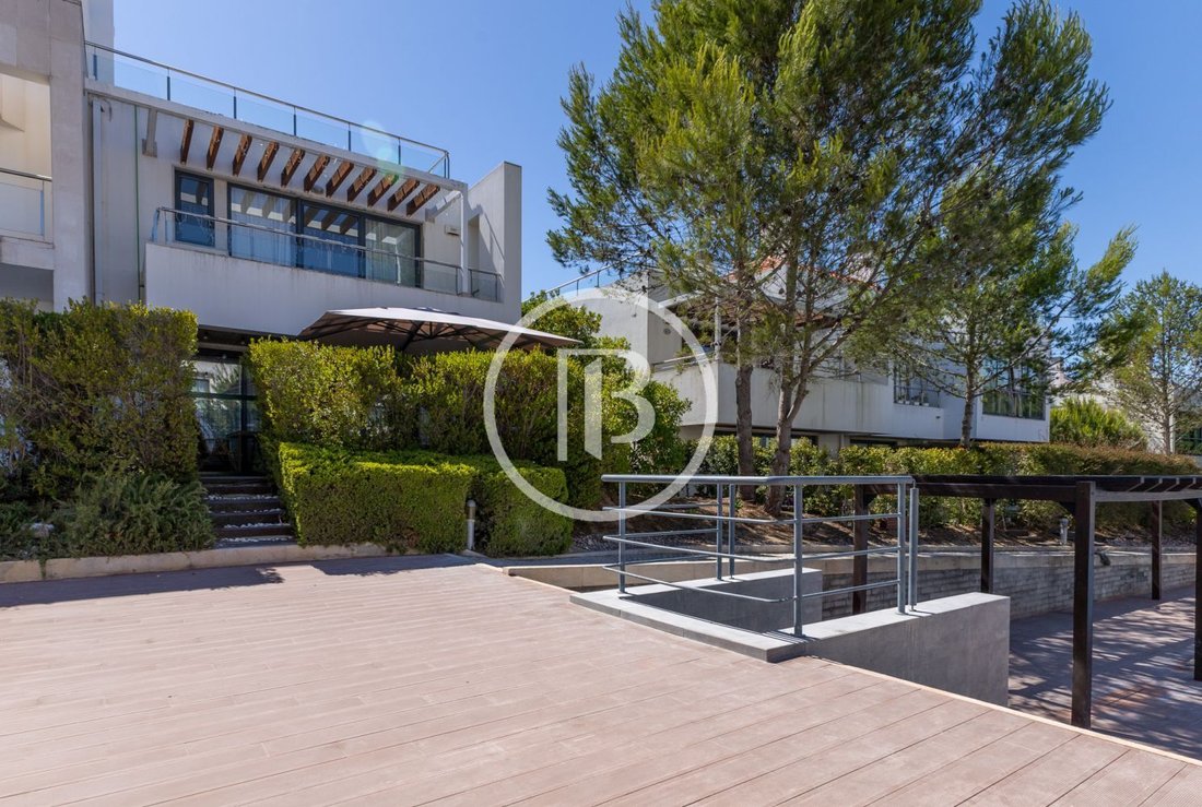 Casa a Cascais e Estoril, Lisbona, Portogallo 2 - 18739676