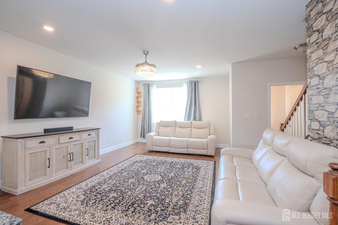 Townhouse in Monroe Township, New Jersey, United States 5 - 18739725