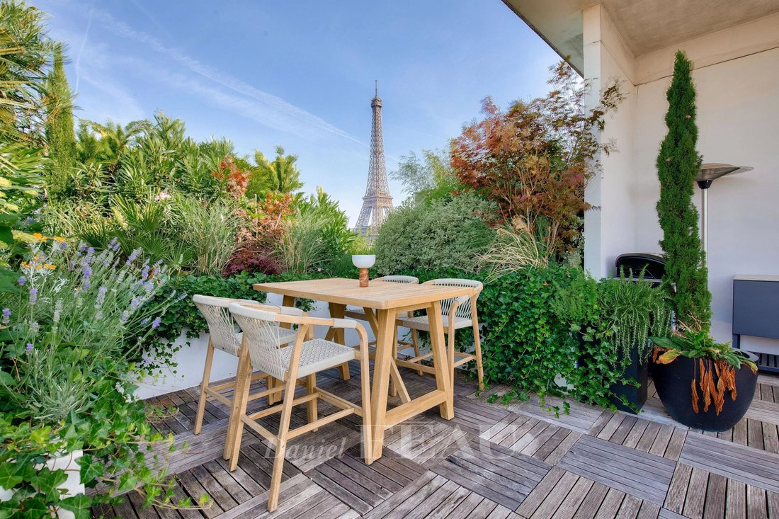 Apartment in Dupleix-Motte Picquet, Paris 15e Arrondissement, Paris 1 - 18739695