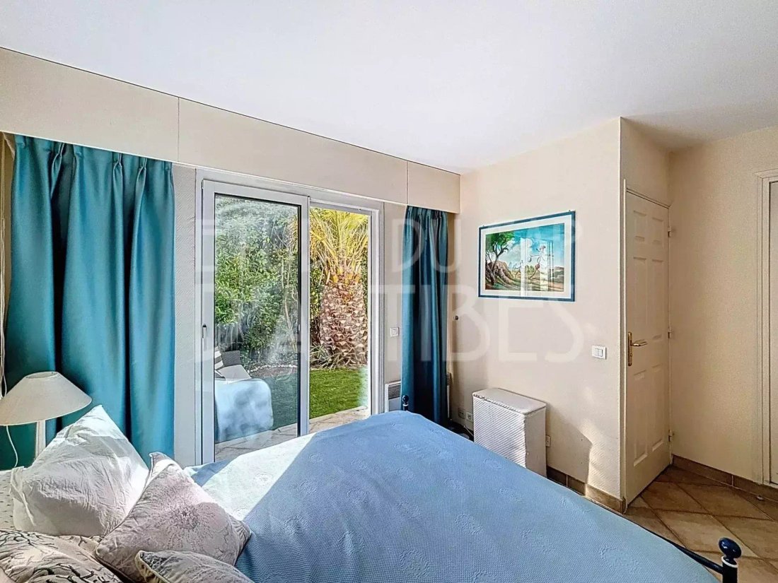 Appartamento a Fontmerle, Antibes, Francia 2 - 16296324