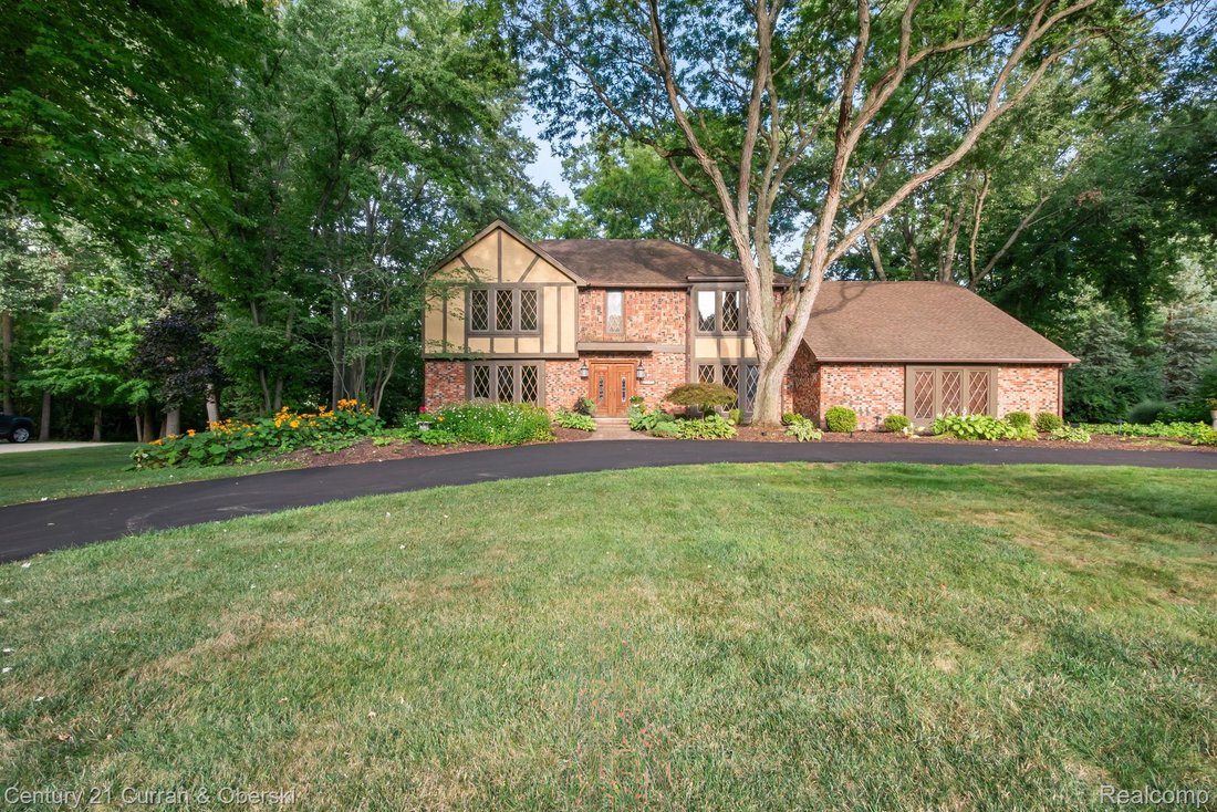 House in Plymouth, Michigan, United States 1 - 18739535