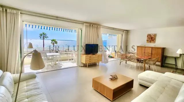 Appartamento a Fontmerle, Antibes, Francia 2 - 15741343