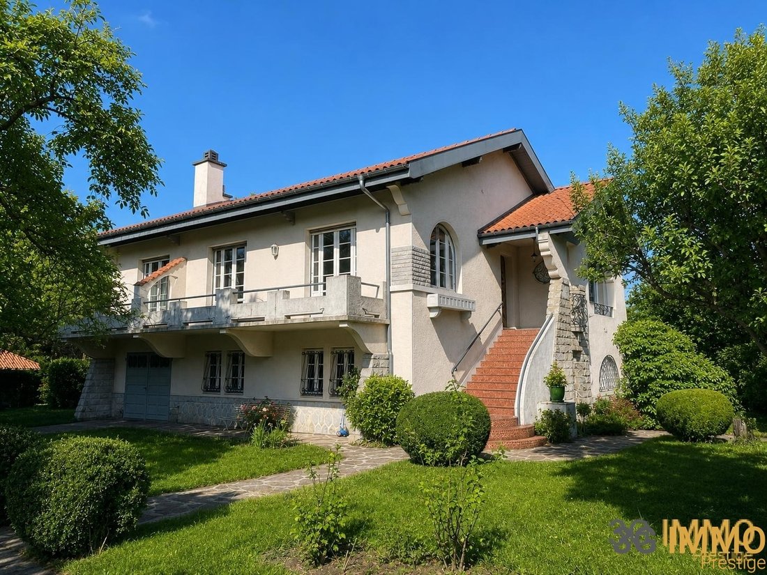 Maison à Pau, Nouvelle-Aquitaine, France 1 - 18096611