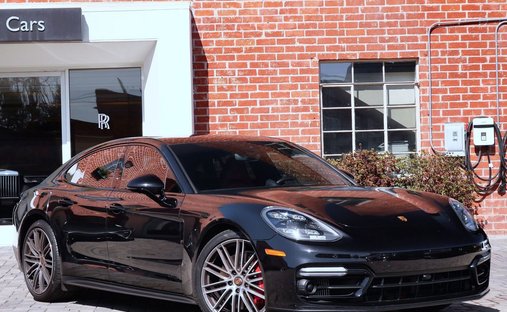2022 Porsche Panamera GTS in Beverly hills, CA, United States 1