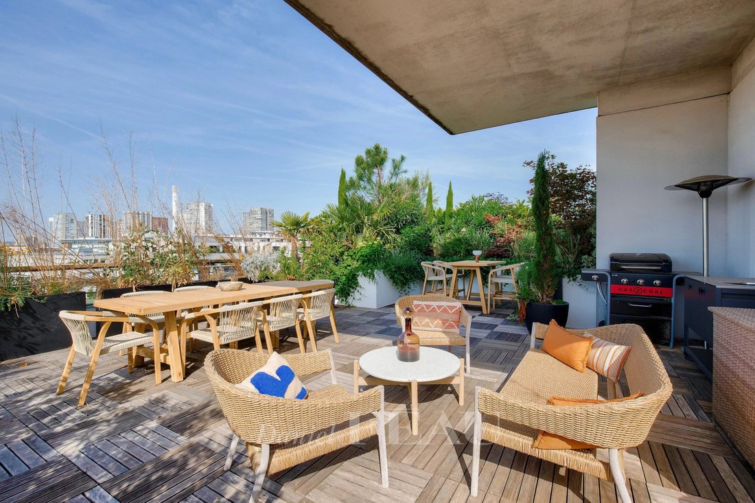 Apartment in Dupleix-Motte Picquet, Paris 15e Arrondissement, Paris 2 - 18739695