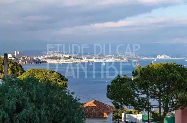 Villa a Les Bastides, Antibes, Francia 3 - 16395231