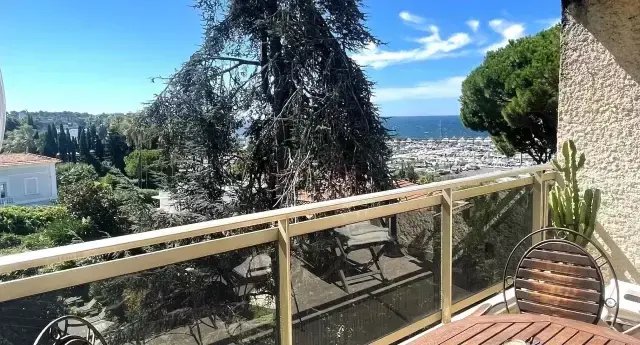 Appartamento a Fontmerle, Antibes, Francia 1 - 16964181