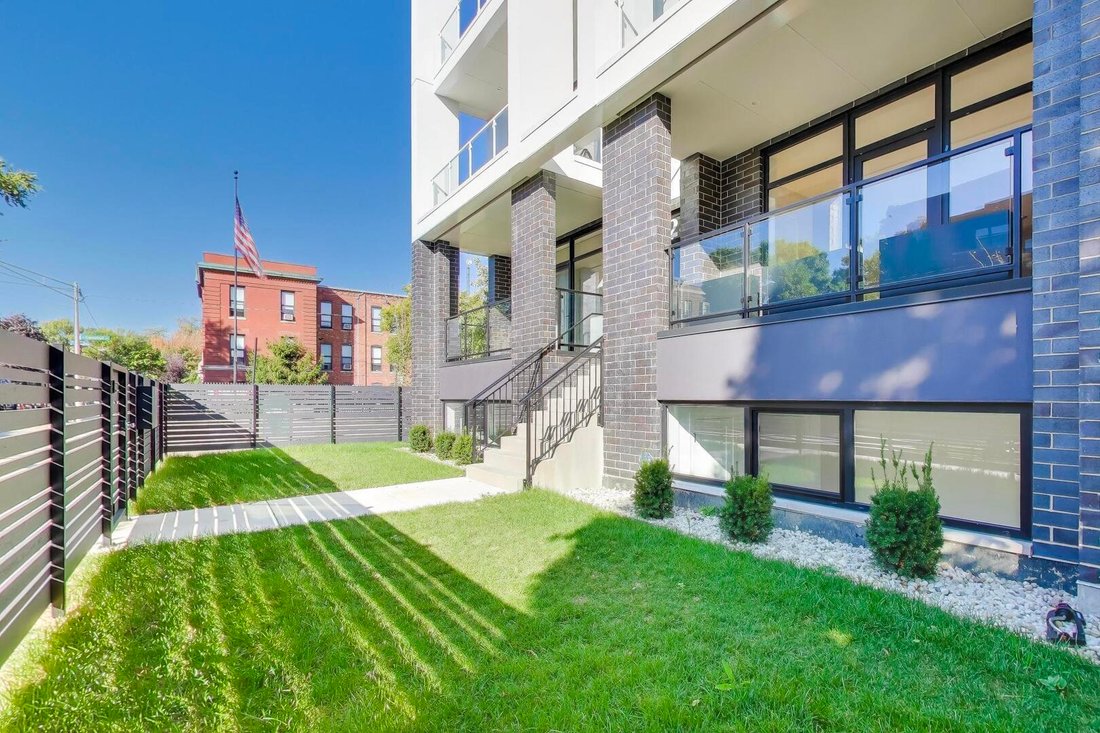 Condo in Chicago, Illinois, United States 3 - 18739793