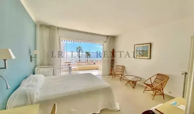 Appartamento a Fontmerle, Antibes, Francia 4 - 15741343