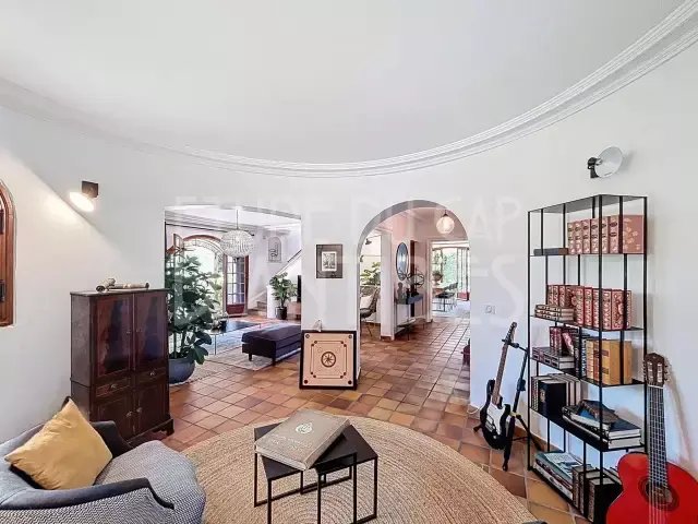Villa in Les Bastides, Antibes, Frankreich 4 - 17407744