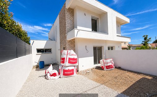 House in Les Mauniers, La Farlède, France 1