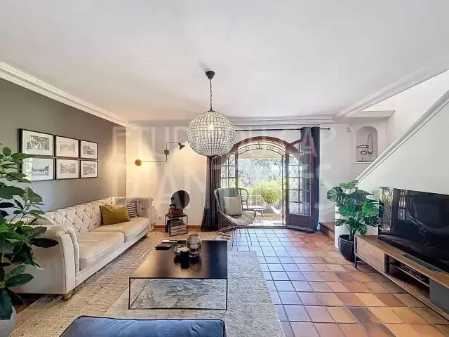 Villa in Les Bastides, Antibes, Frankreich 3 - 17407744