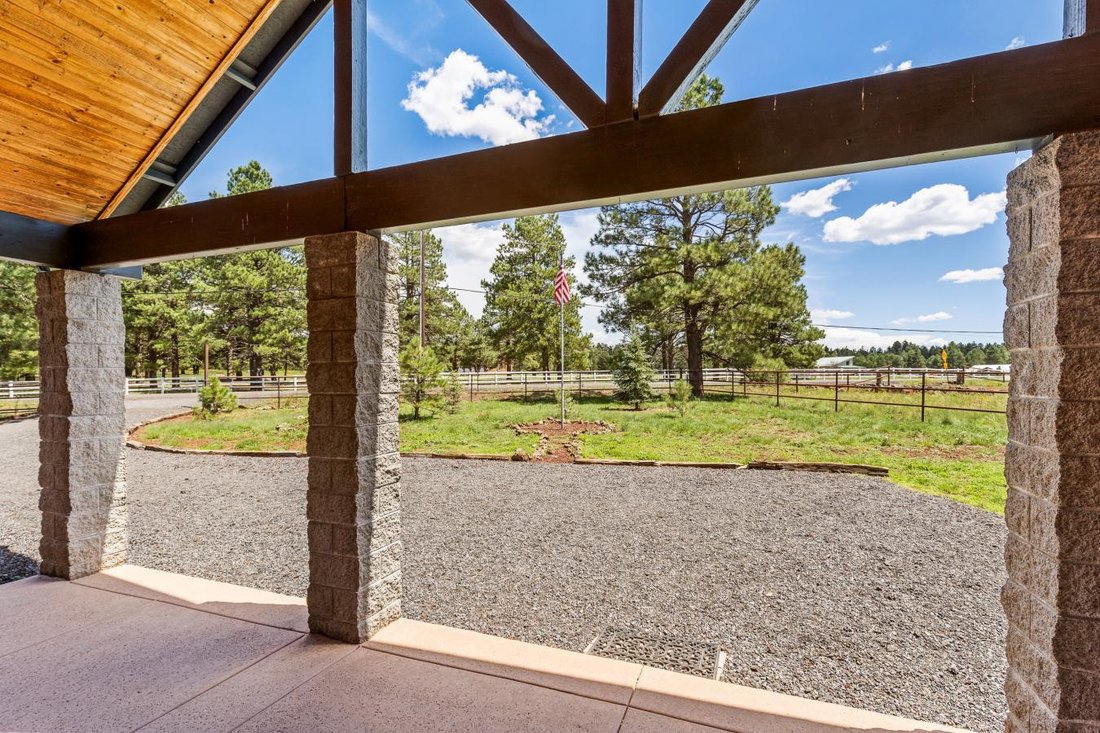 Casa a Bellemont, Arizona, Stati Uniti 1 - 18739626