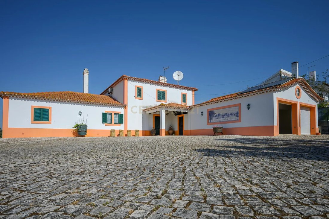 Villa a Romeira e Varzea, Distretto di Santarém, Portogallo 1 - 18739468