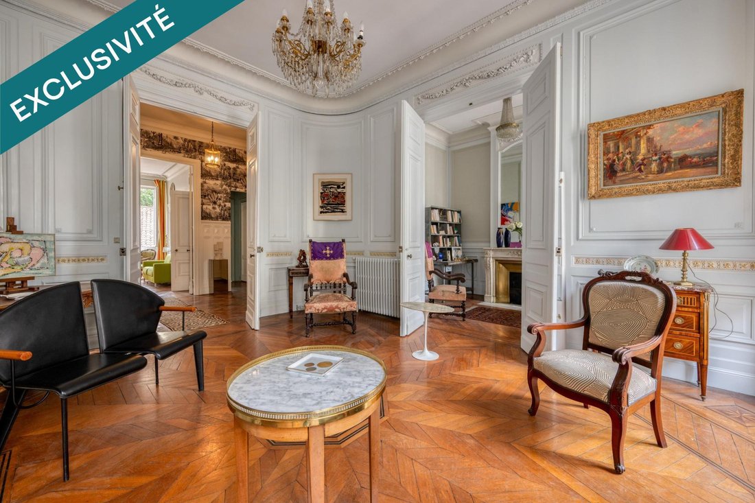 Apartamento en Hôtel de Ville-Quinconce-Saint Seurin-Fondaudège, Burdeos, Francia 1 - 18740131