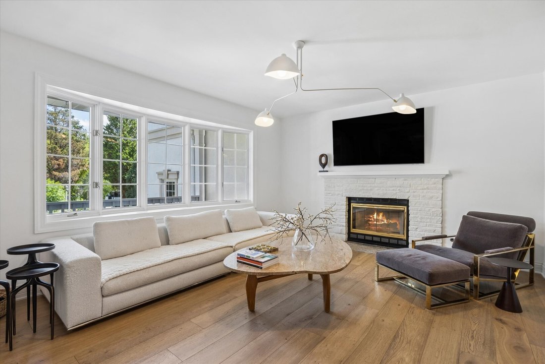 House in Clarendon Hills, Illinois, United States 2 - 18739791