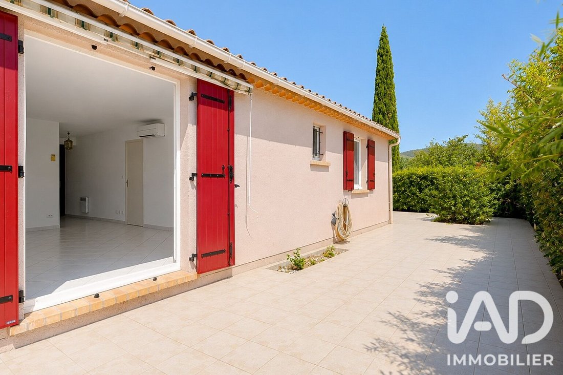 Casa a Cuges-les-Pins, Provenza-Alpi-Costa Azzurra, Francia 2 - 18741409