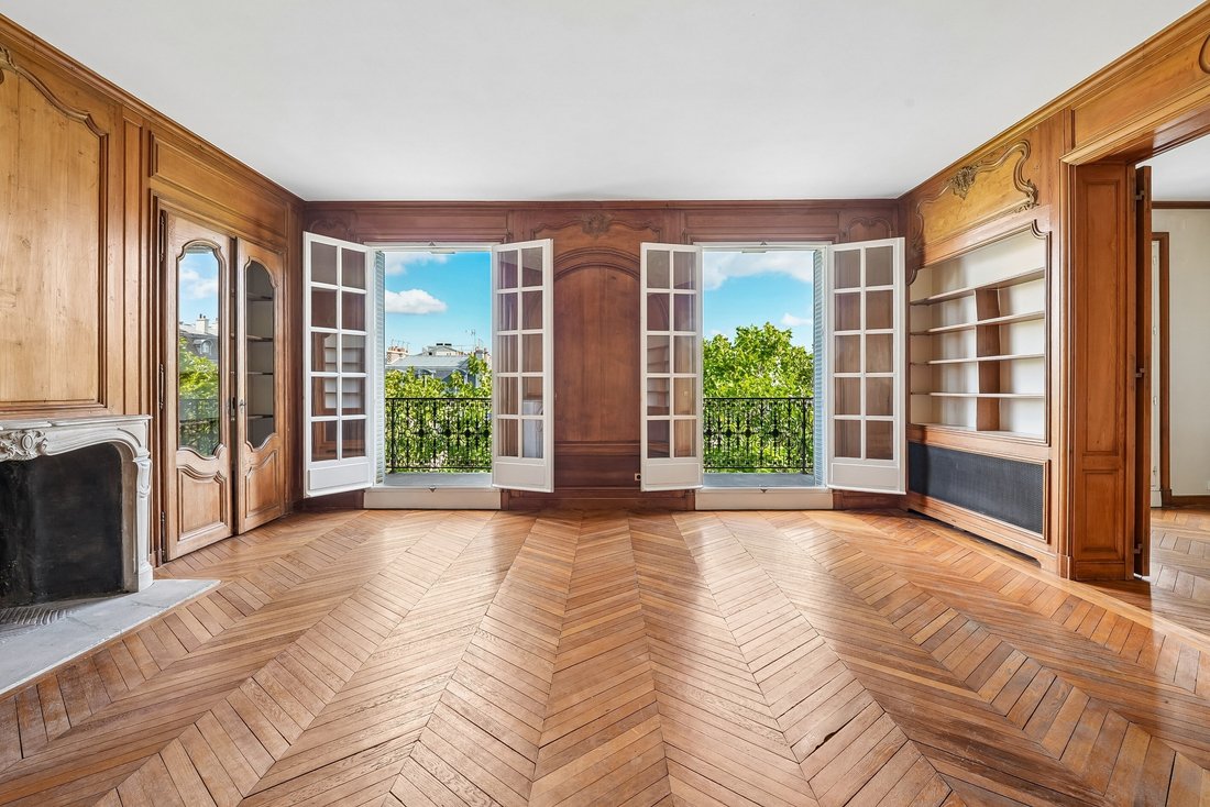 Appartamento a Hoche-Friedland, Paris 8e Arrondissement, Parigi 4 - 18739479