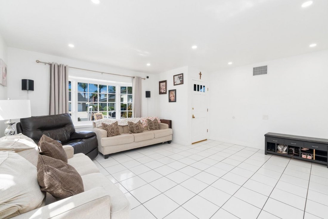 Casa en Irvine, California, Estados Unidos 2 - 18739624
