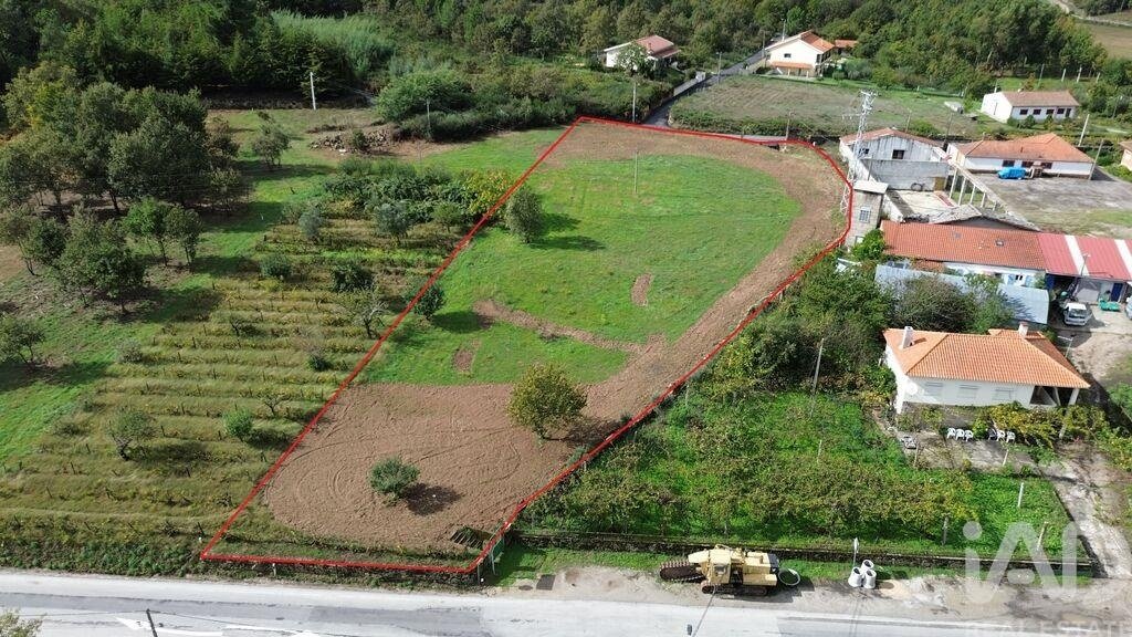 Terreno en Adoufe e Vilarinho de Samarda, Distrito de Vila Real, Portugal 2 - 18739706