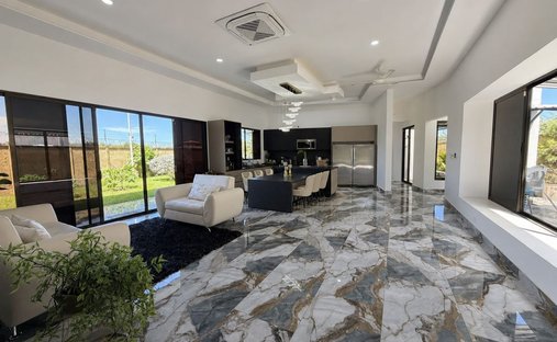 Haus in Parrita, Provinz Puntarenas, Costa Rica 1