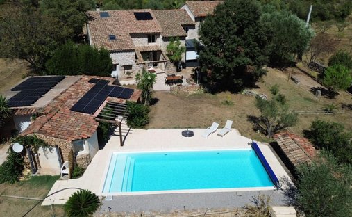 House in Cazouls-les-Beziers, Occitania, France 1