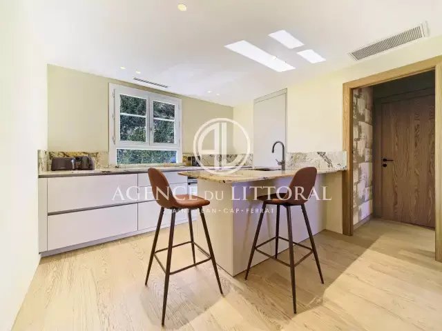 Wohnung in Saint-Jean-Cap-Ferrat, Provence-Alpes-Côte d'Azur, Frankreich 4 - 15730070