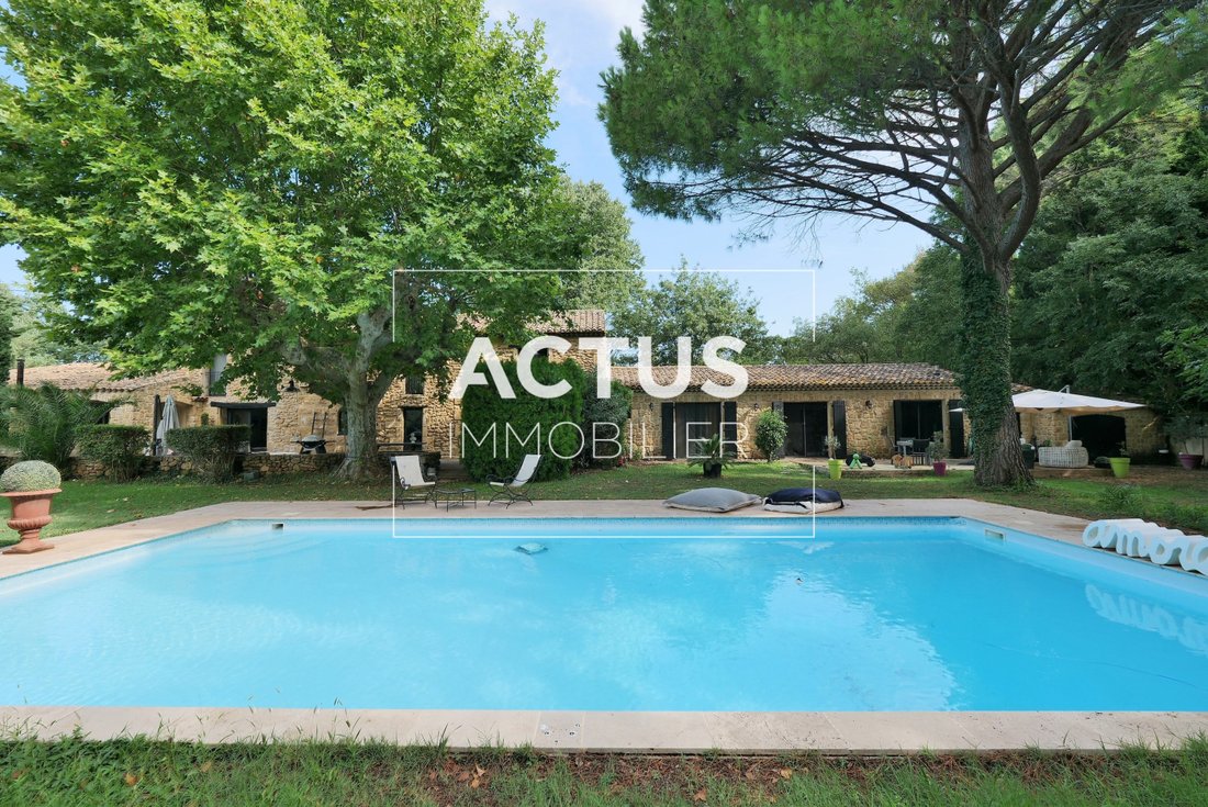 Casa a Grans, Provenza-Alpi-Costa Azzurra, Francia 2 - 18739640