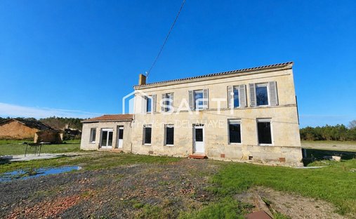 Maison à Castelnau-de-Médoc, Nouvelle-Aquitaine, France 1