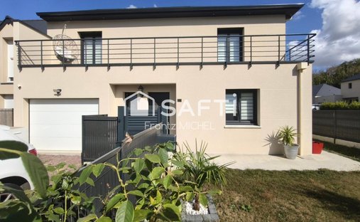 Maison à Bourg Sud, Ouistreham, France 1
