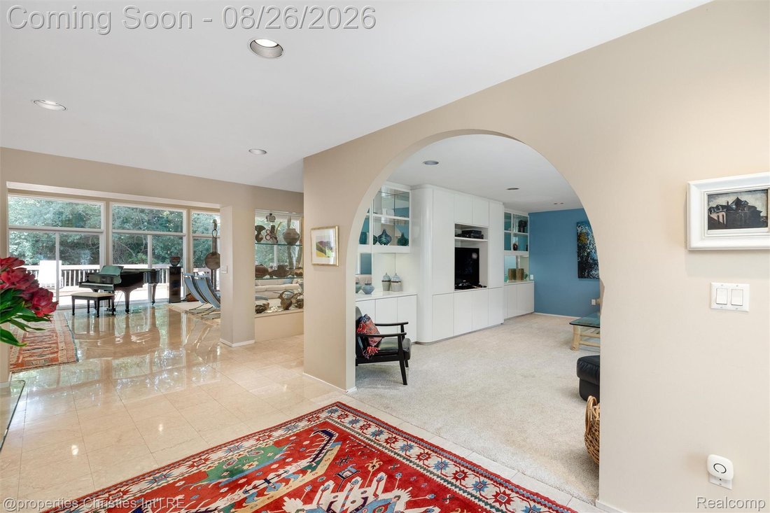 House in Beverly Hills, Michigan, United States 4 - 18739828