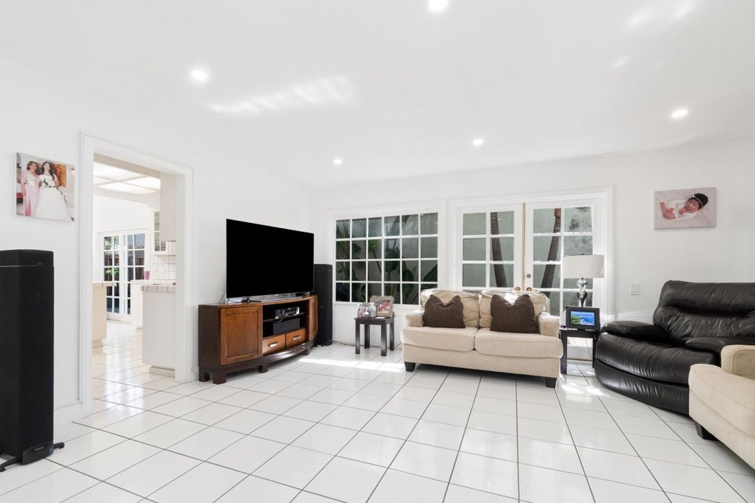 Casa en Irvine, California, Estados Unidos 3 - 18739624