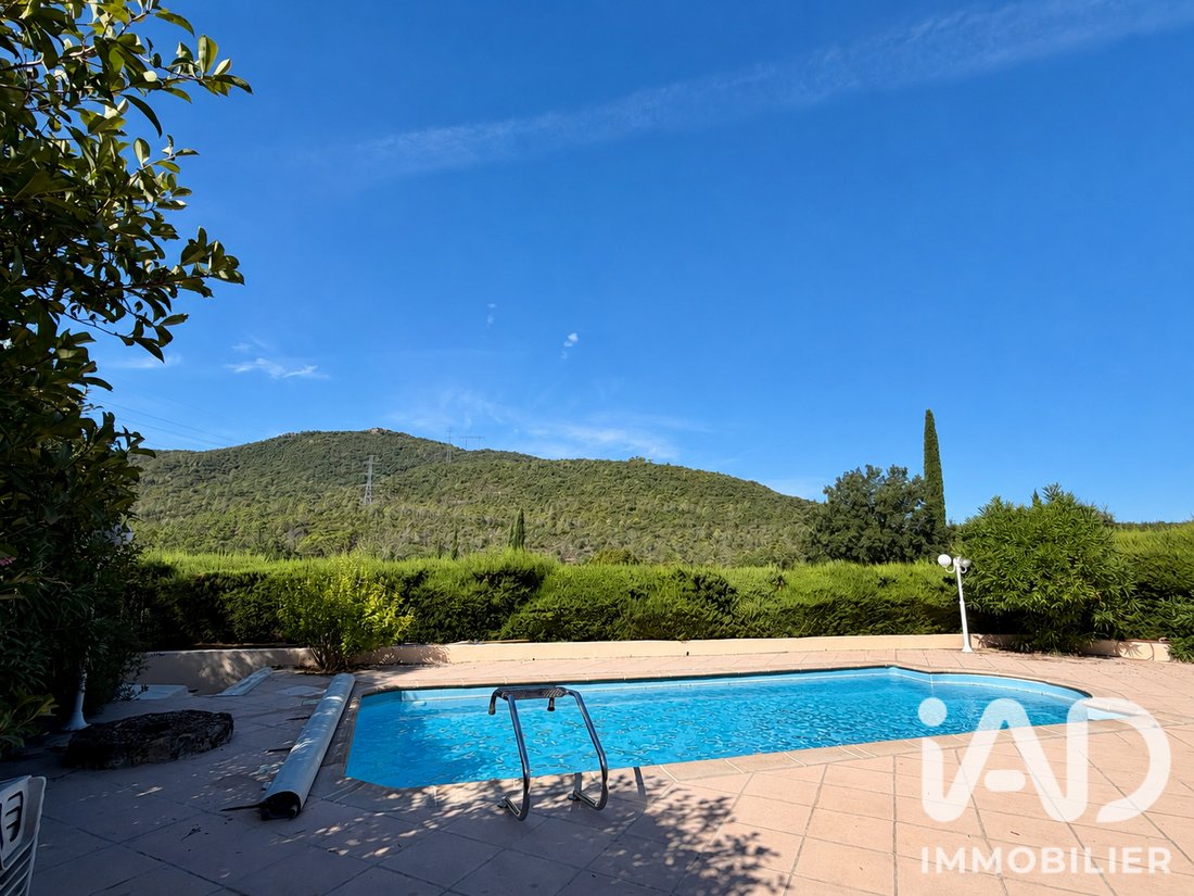 Casa en Bagnols-en-Forêt, Provenza-Alpes-Costa Azul, Francia 2 - 18741579