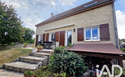 Maison à Maurecourt, Île-de-France, France 1