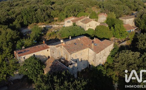 Maison à Issirac, Occitanie, France 1