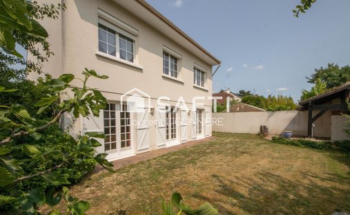 House in Leclerc-Verdun Nord Est, Brie-Comte-Robert, France 1