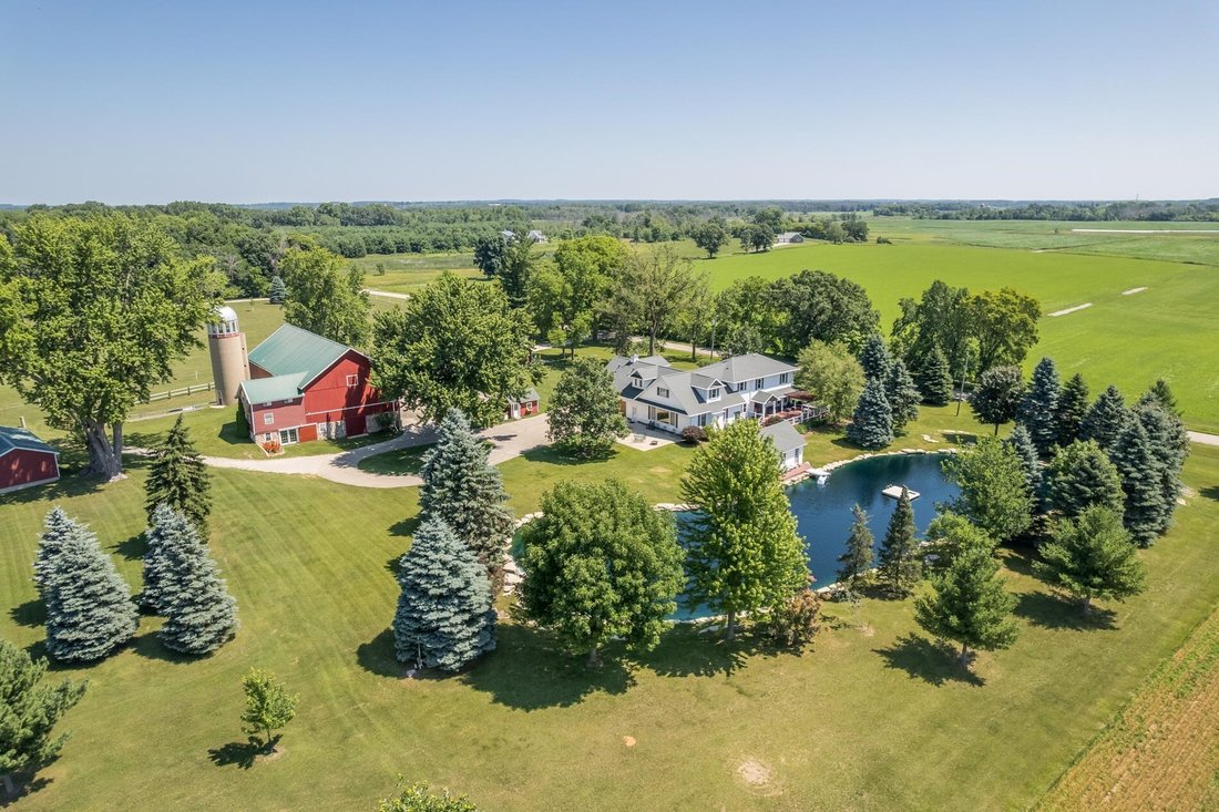 Casa a Larsen, Wisconsin, Stati Uniti 1 - 18739960