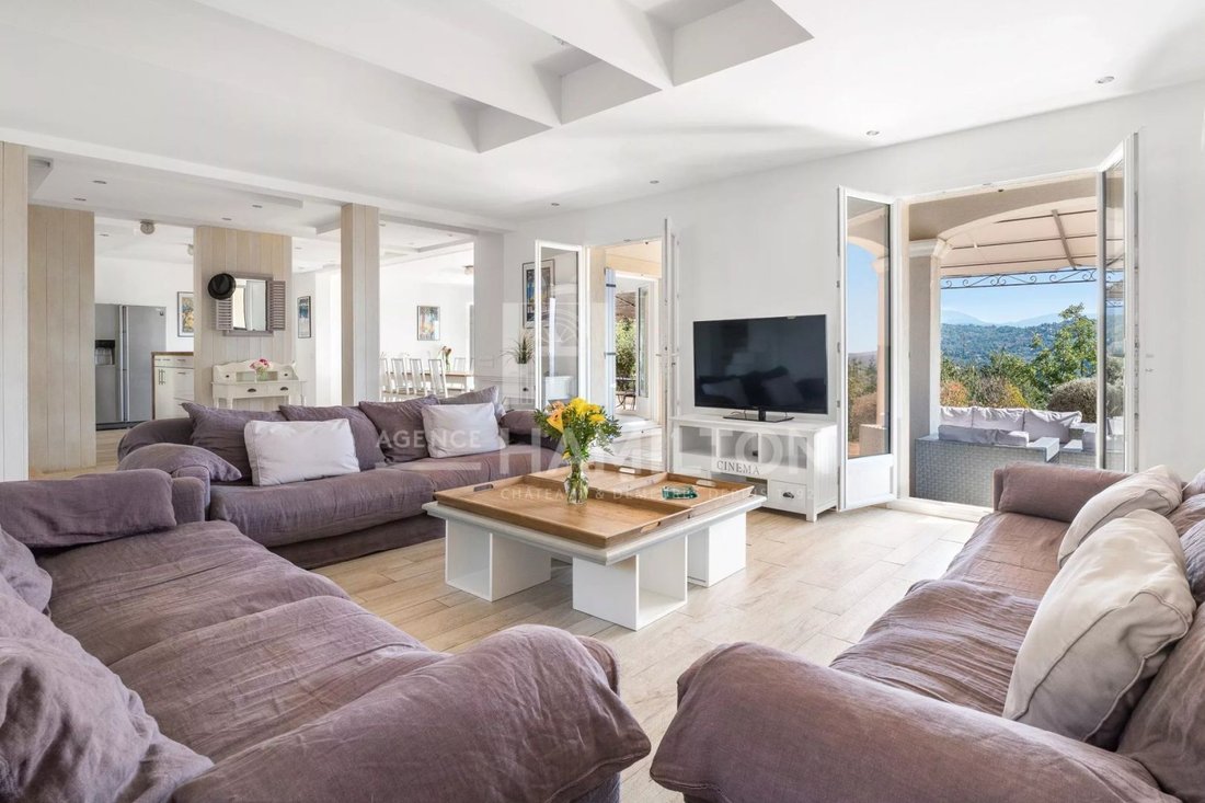 Villa en Fayence, Provenza-Alpes-Costa Azul, Francia 4 - 18688577