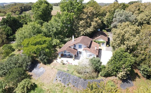 Villa à Baigts-de-Béarn, Nouvelle-Aquitaine, France 1