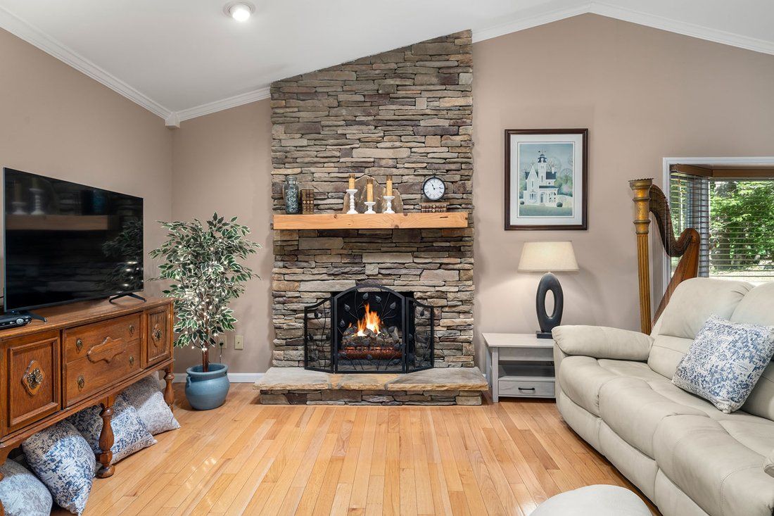 House in Hendersonville, North Carolina, United States 2 - 18739971