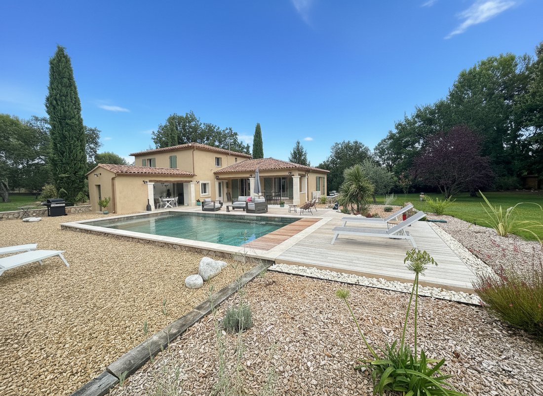 Villa en Jouques, Provenza-Alpes-Costa Azul, Francia 4 - 18739983