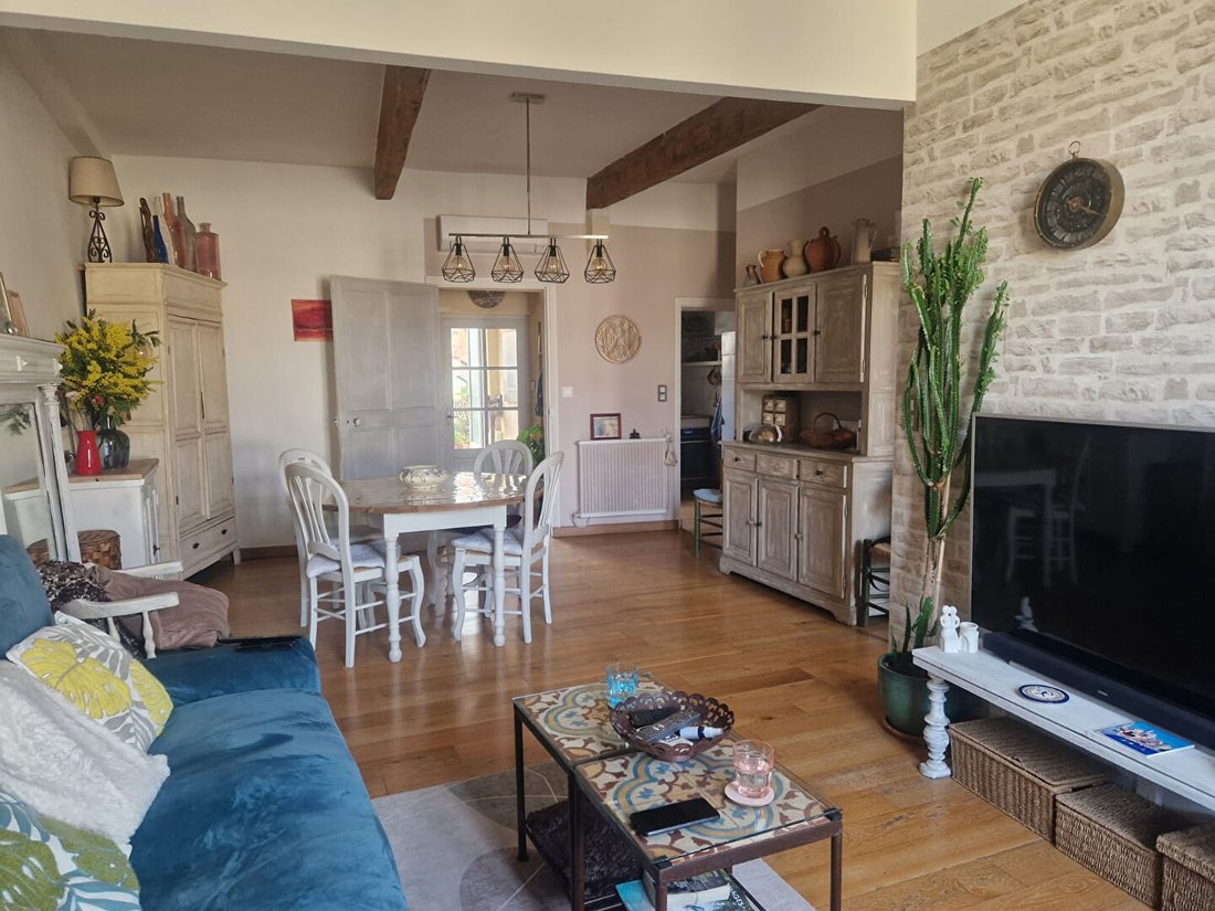 Villa in Arles, Provence-Alpes-Côte d'Azur, France 5 - 18739985