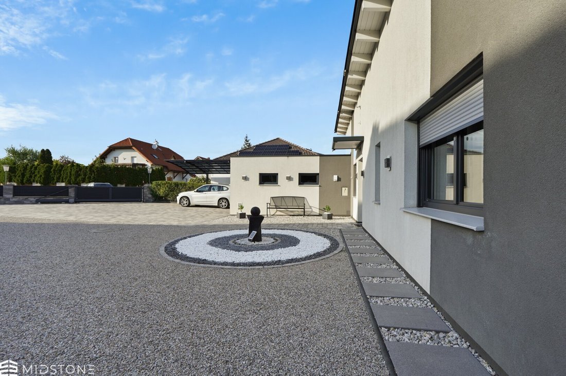 Casa en Wöllersdorf-Steinabrückl, Baja Austria, Austria 4 - 18739938